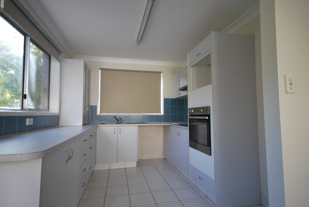 Unit 1 7-9 Ewart Street BURLEIGH HEADS 4