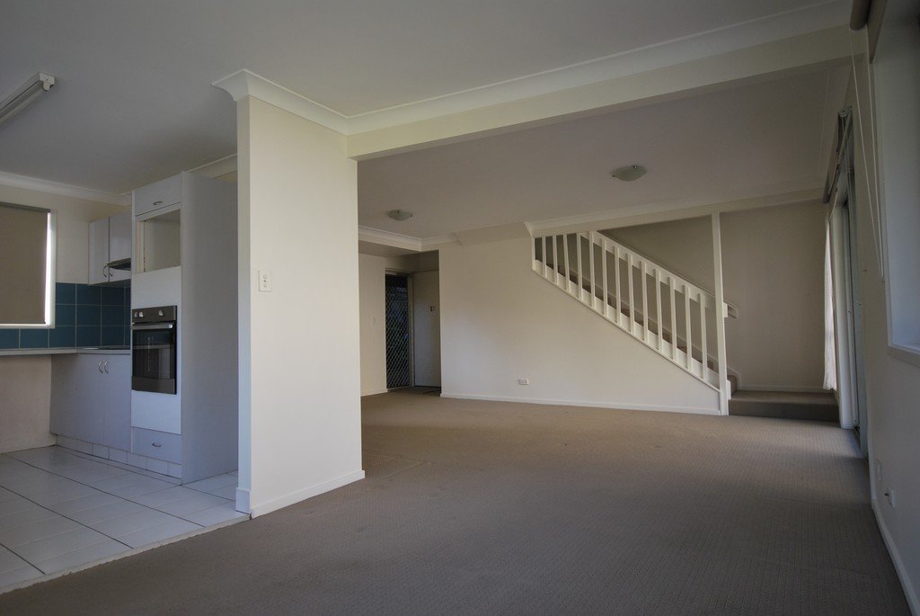 Unit 1 7-9 Ewart Street BURLEIGH HEADS 3