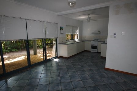 Unit 10/10 Bagot Street BROOME 7