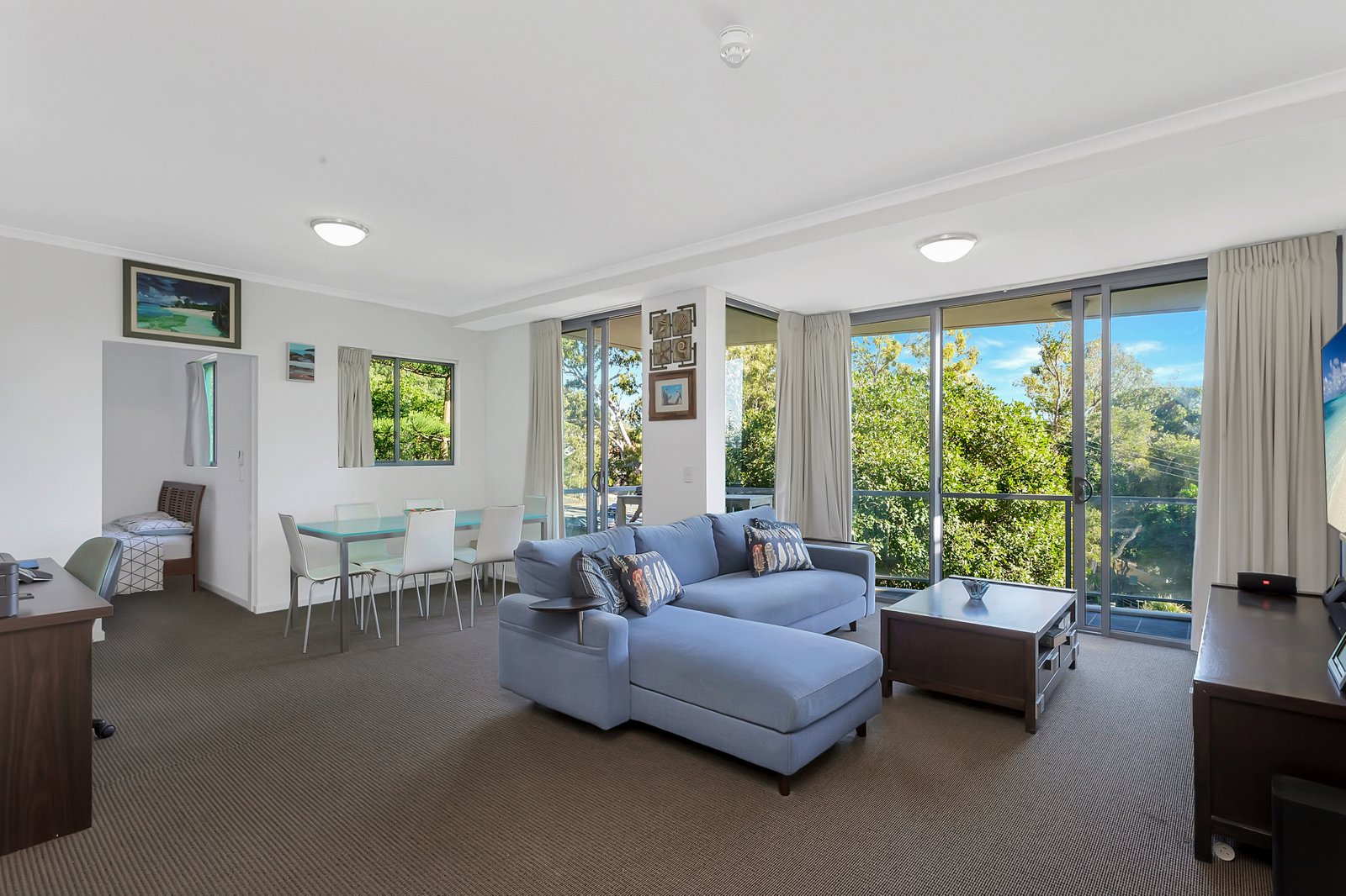 Unit 1036/1 Ocean St  BURLEIGH HEADS 1