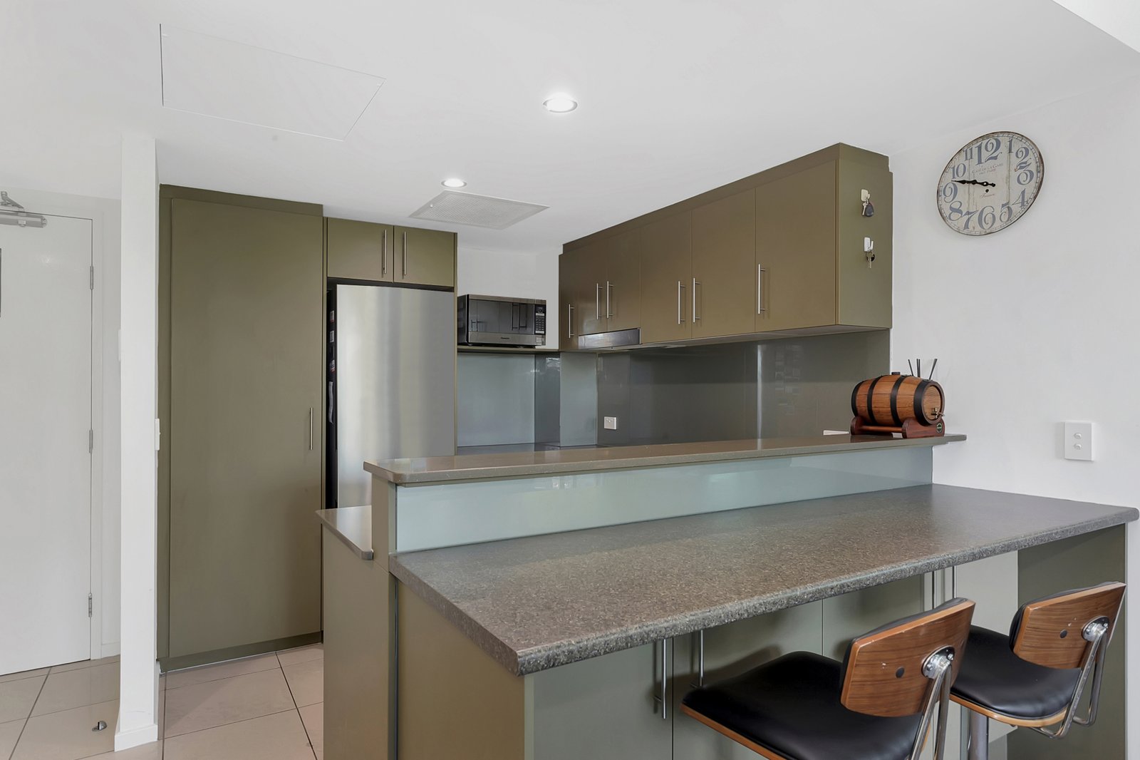Unit 1036/1 Ocean St  BURLEIGH HEADS 3