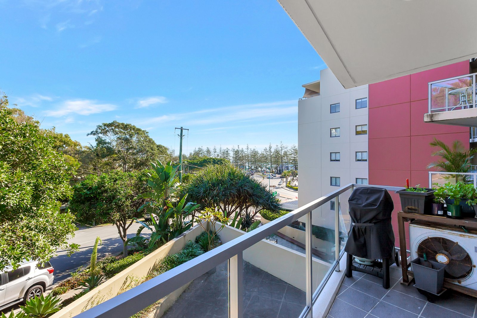 Unit 1036/1 Ocean St  BURLEIGH HEADS 6