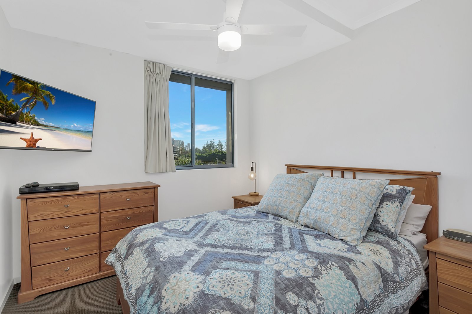 Unit 1036/1 Ocean St  BURLEIGH HEADS 7