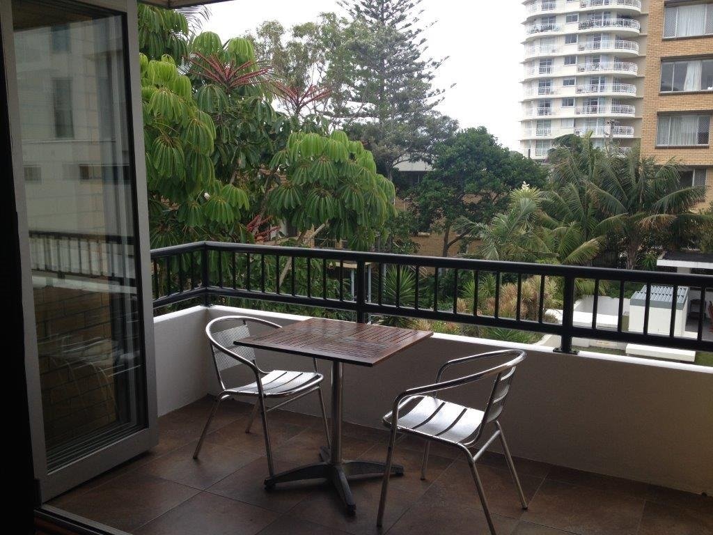 Unit 10/74 The Esplanade BURLEIGH HEADS 5