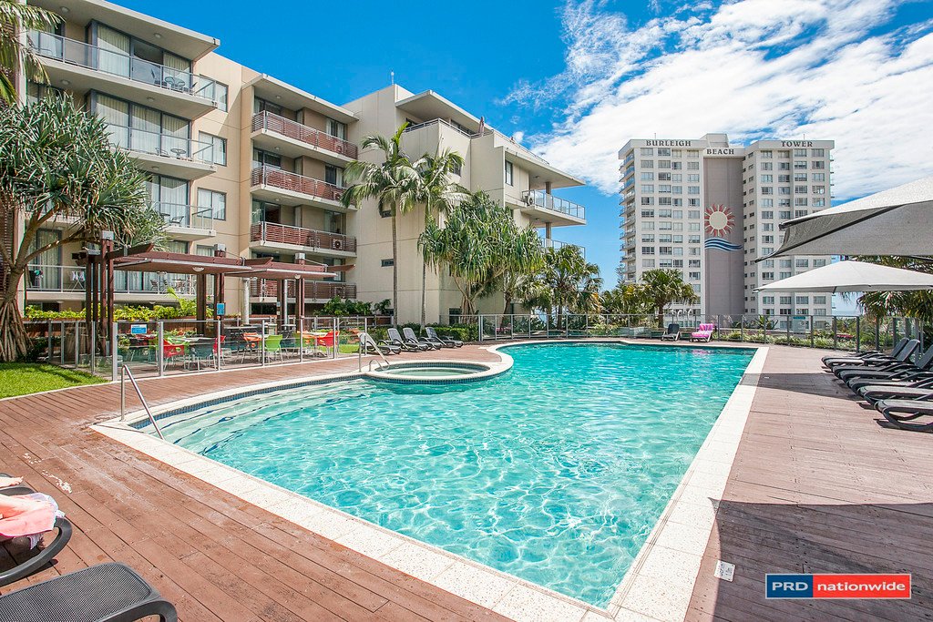 Unit 1074/1 Ocean Street BURLEIGH HEADS 3