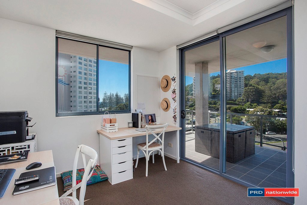 Unit 1074/1 Ocean Street BURLEIGH HEADS 5
