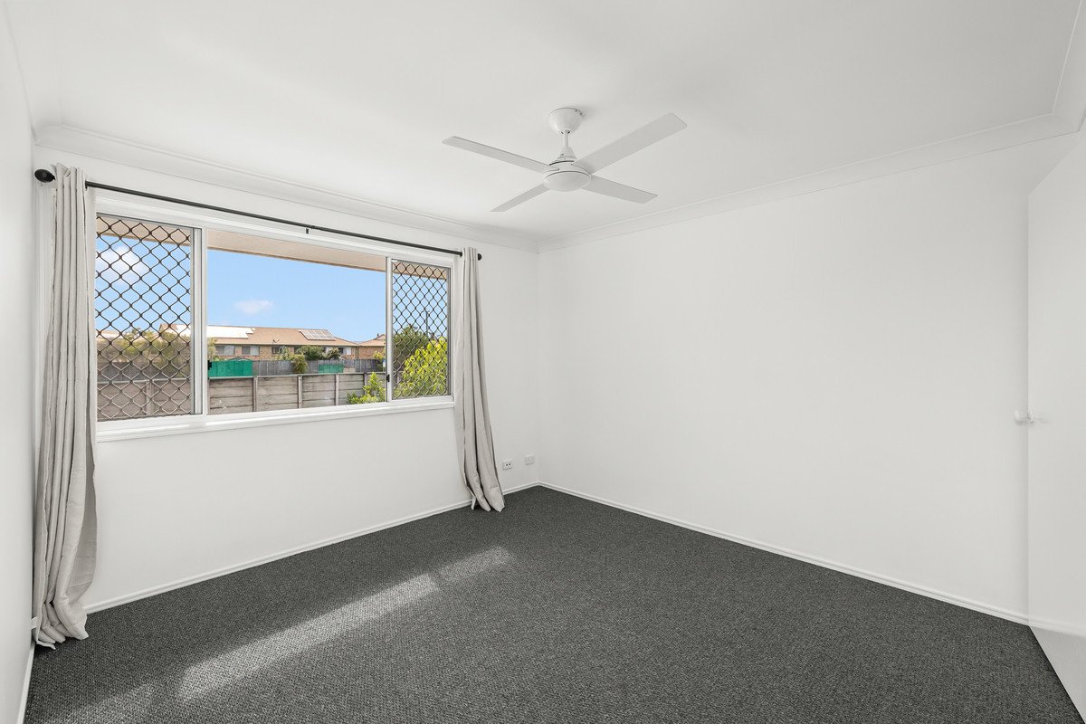 Unit 10/9-15 Harrier Drive BURLEIGH WATERS 5