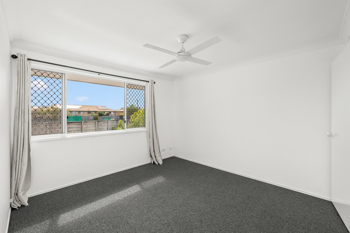 Unit 10/9-15 Harrier Drive BURLEIGH WATERS 5