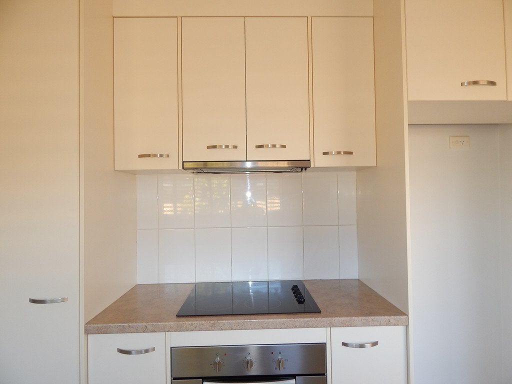 Unit 1/110 Christine Avenue BURLEIGH WATERS 3
