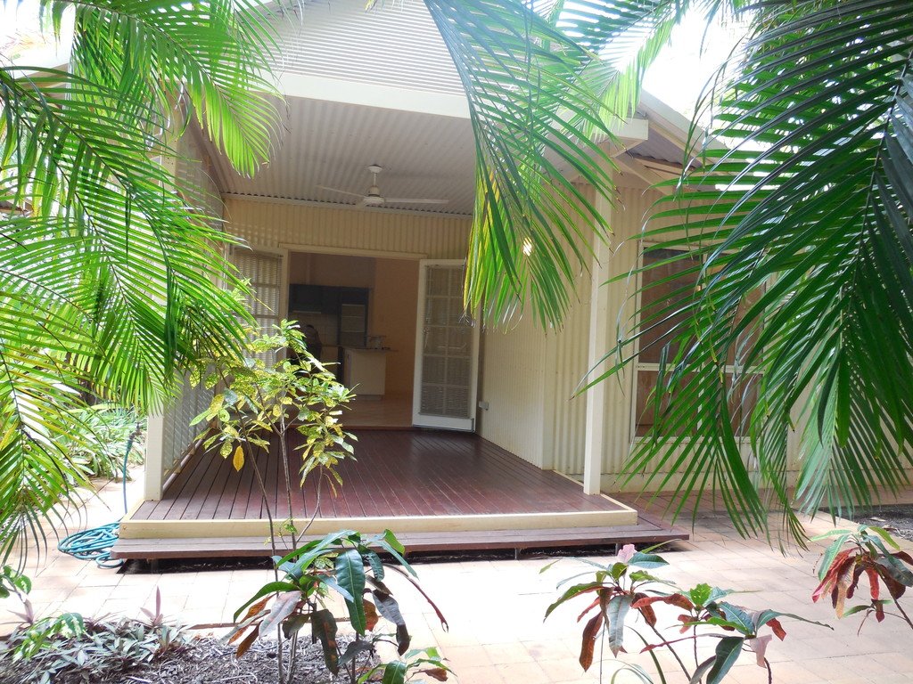Unit 11/11 Challenor Drive CABLE BEACH 14