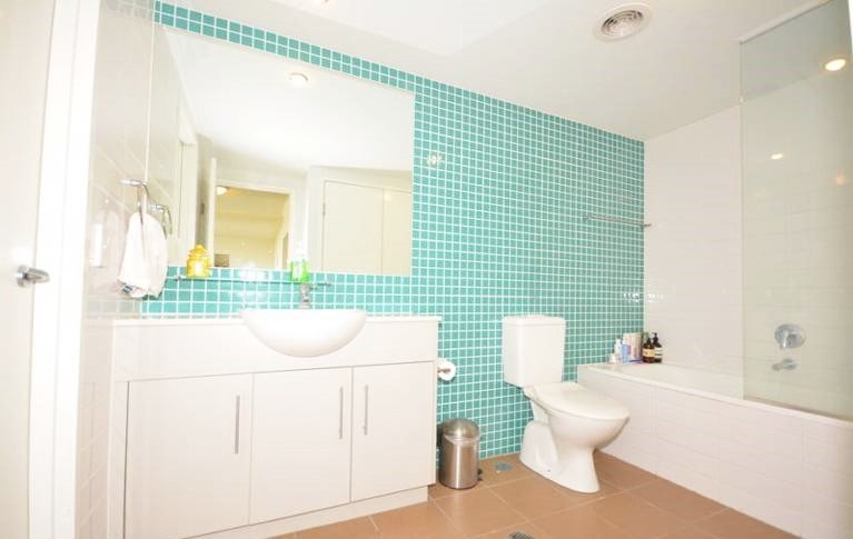Unit 1126/1 Ocean Street BURLEIGH HEADS 5