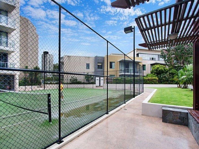 Unit 1126/1 Ocean Street BURLEIGH HEADS 7