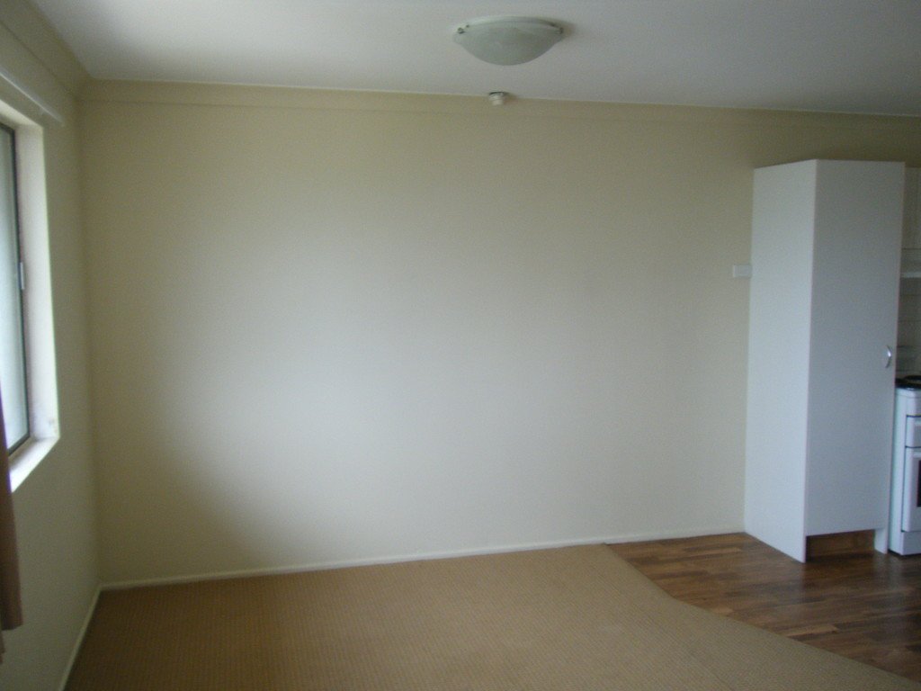 Unit 11/276 The Esplanade MIAMI 4