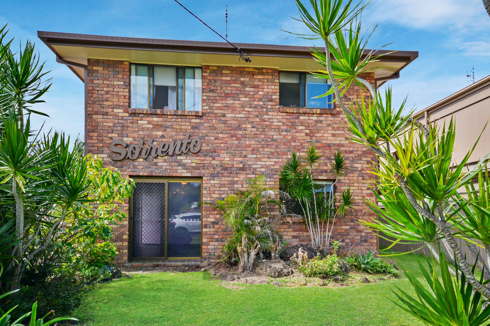Unit 1/18 Pearl Street TWEED HEADS 1