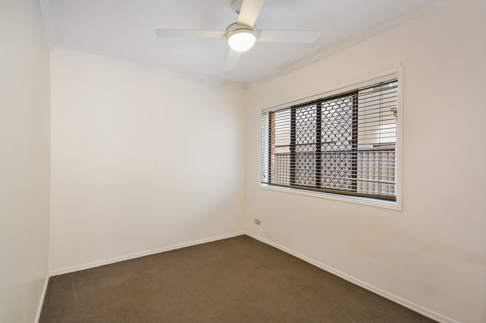 Unit 1/18 Pearl Street TWEED HEADS 4