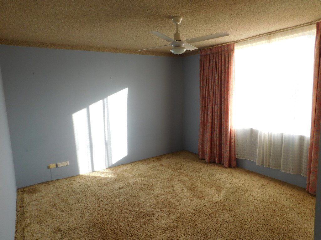 Unit 1/1971 Gold Coast Highway BURLEIGH HEADS 9