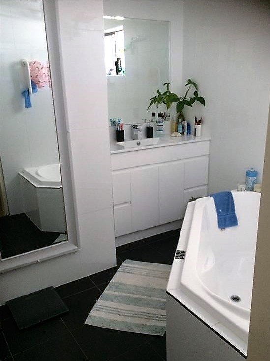 Unit 1/21 Adams Avenue MIAMI 1