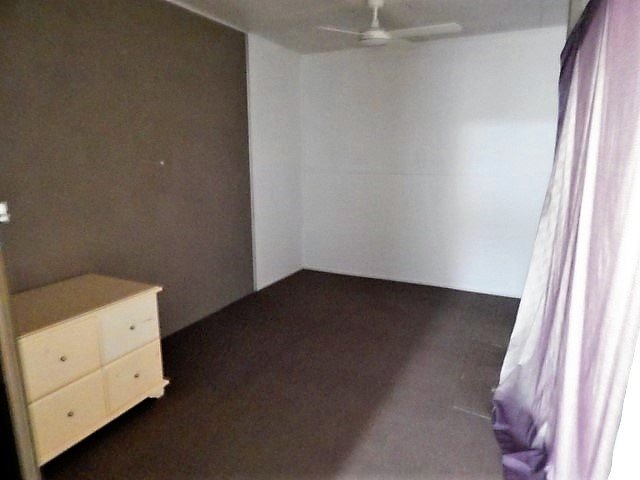 Unit 1/21 Adams Avenue MIAMI 10