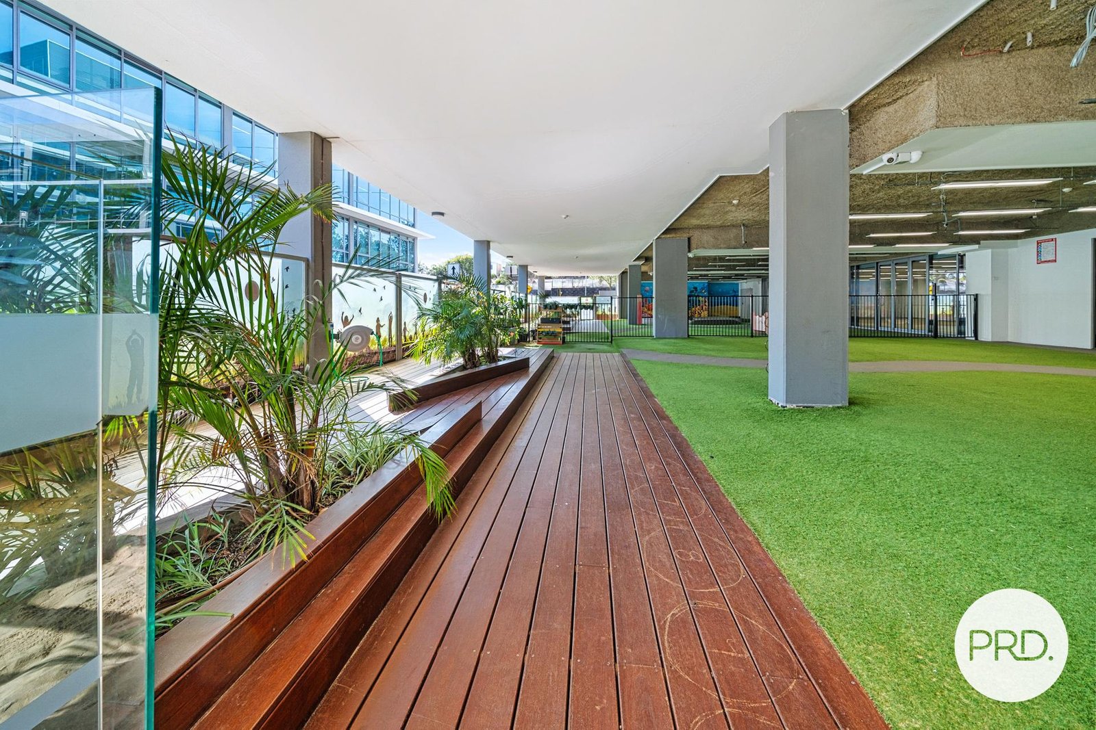 Unit 1/3 Columbia Court NORWEST 4