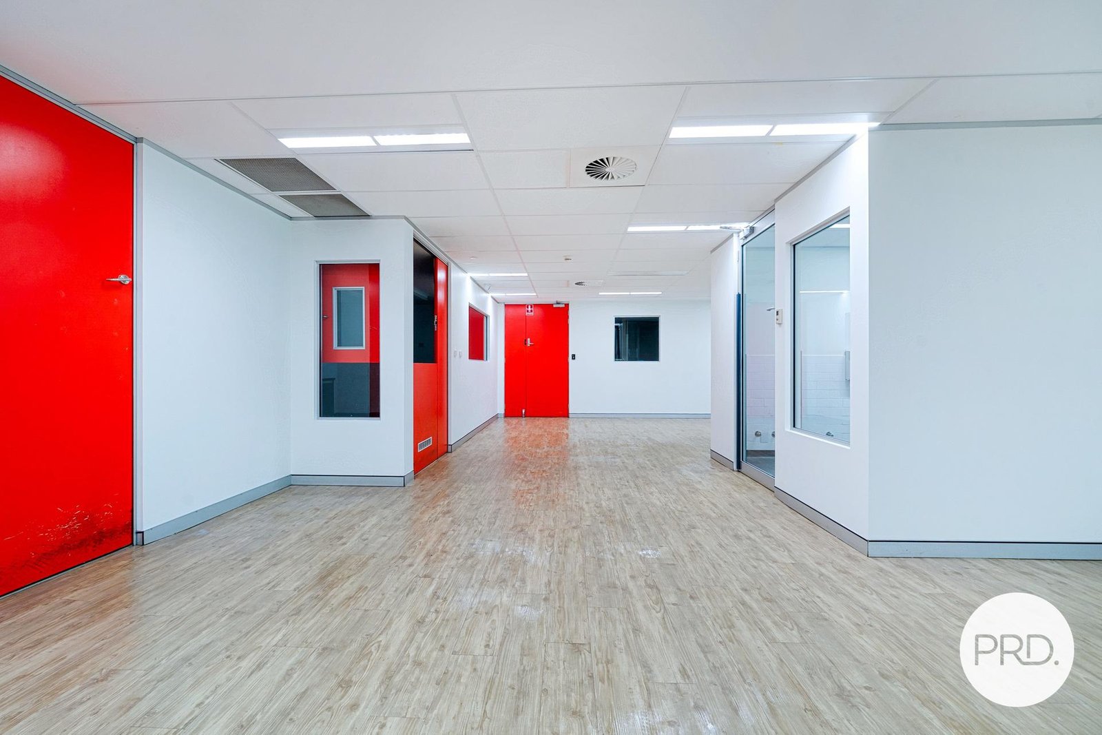 Unit 1/3 Columbia Court NORWEST 7