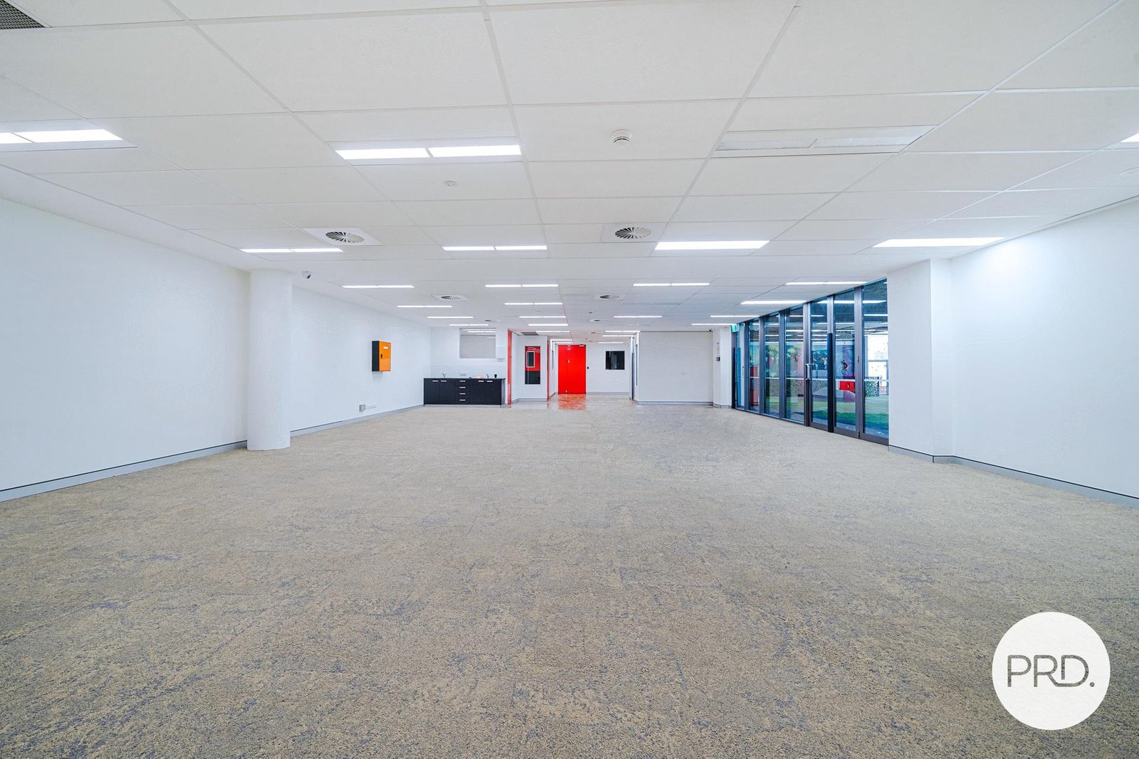 Unit 1/3 Columbia Court NORWEST 8