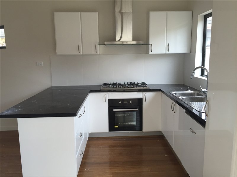 Unit 1/3 High Street KANGAROO FLAT 2