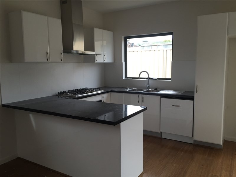 Unit 1/3 High Street KANGAROO FLAT 3