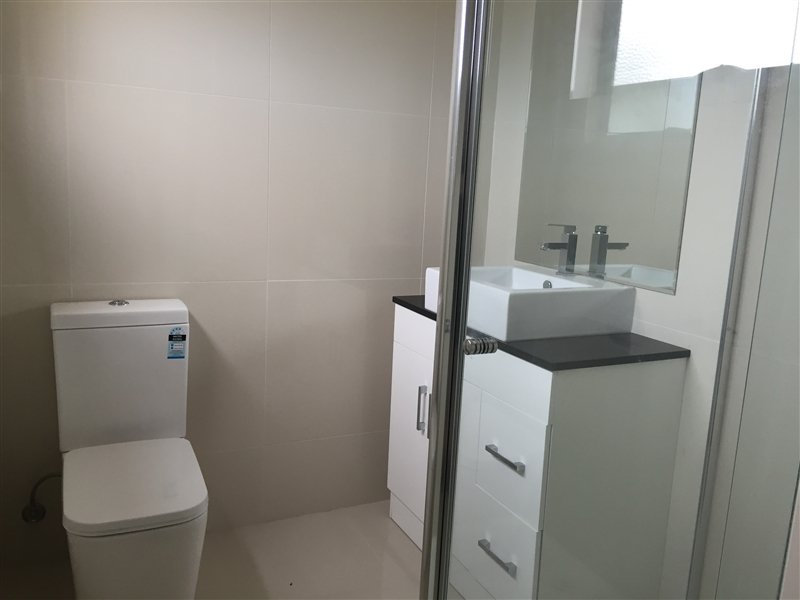 Unit 1/3 High Street KANGAROO FLAT 4
