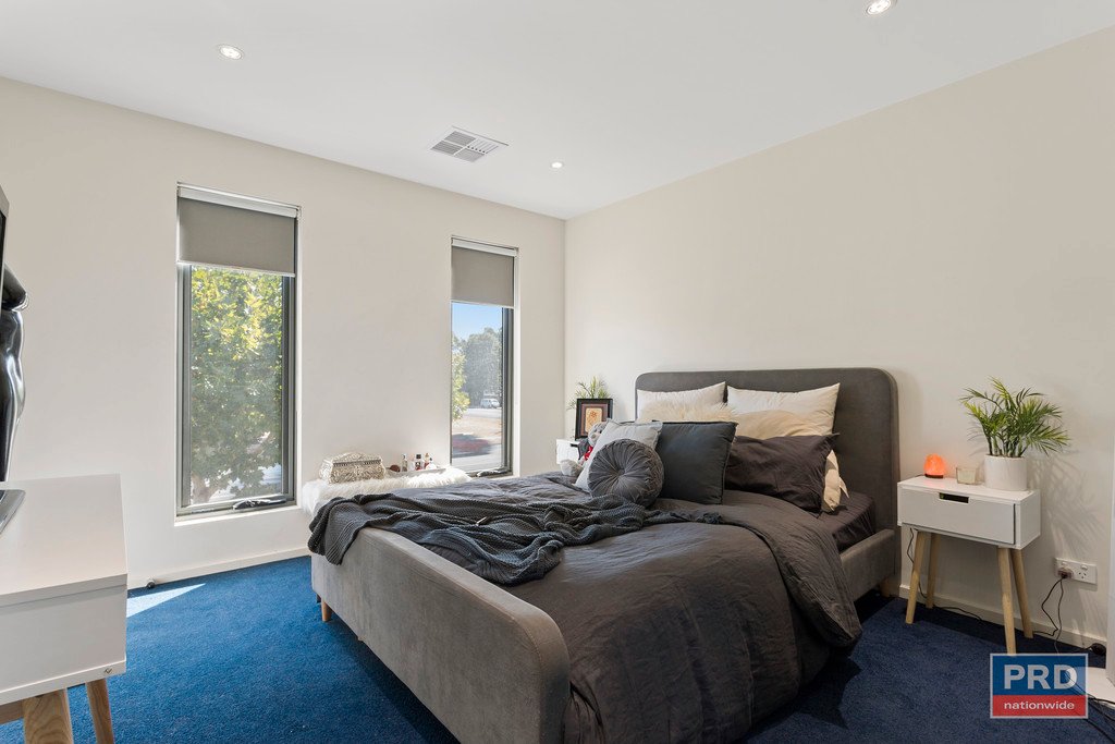 Unit 1/3 High Street KANGAROO FLAT 8