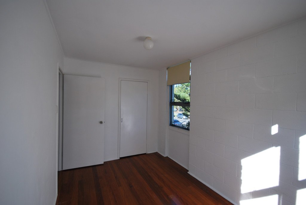 Unit 1/3 Margaret Avenue BROADBEACH 9