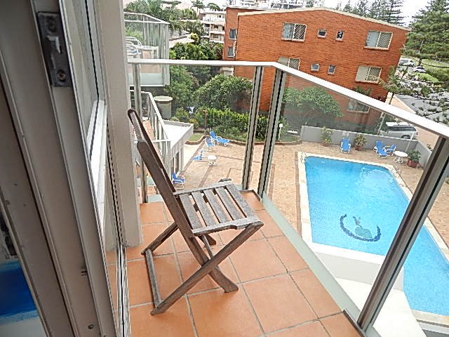 Unit 13/30 The Esplanade BURLEIGH HEADS 11