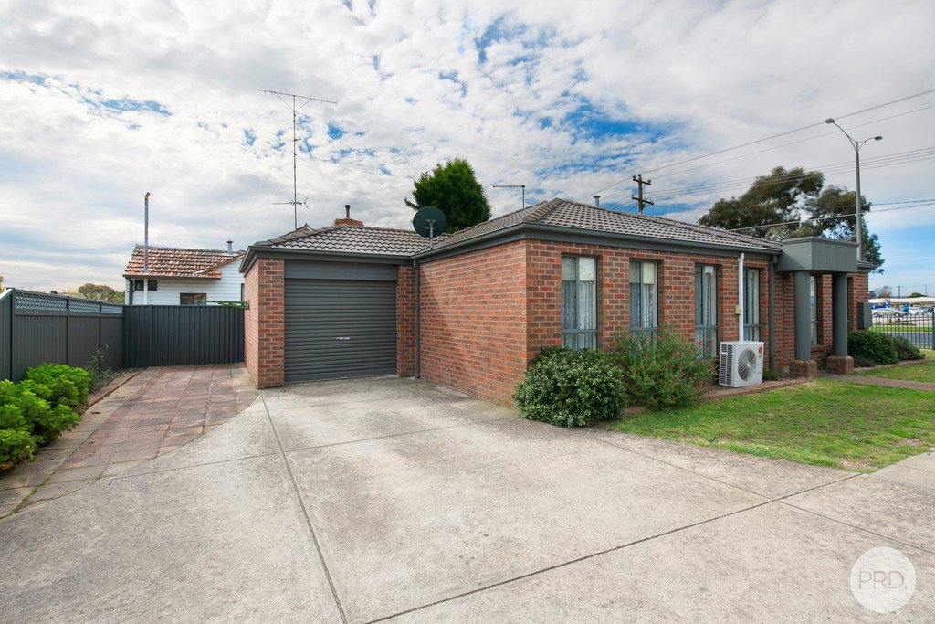 Unit 1/343 Gillies Street North WENDOUREE 3