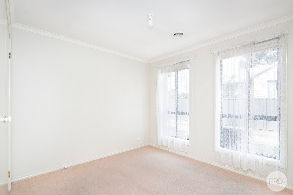 Unit 1/343 Gillies Street North WENDOUREE 12