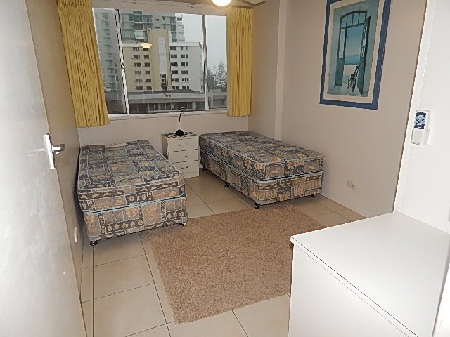 Unit 14 82 The Esplanade BURLEIGH HEADS 7