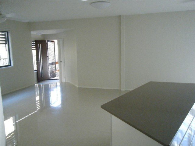 Unit 1/44 Sunshine Parade MIAMI 3