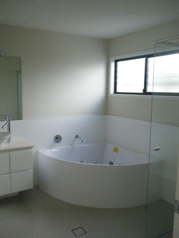 Unit 1/44 Sunshine Parade MIAMI 7