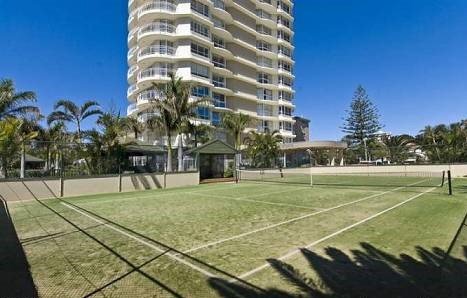 Unit 14B/3 Second Avenue BURLEIGH HEADS 5