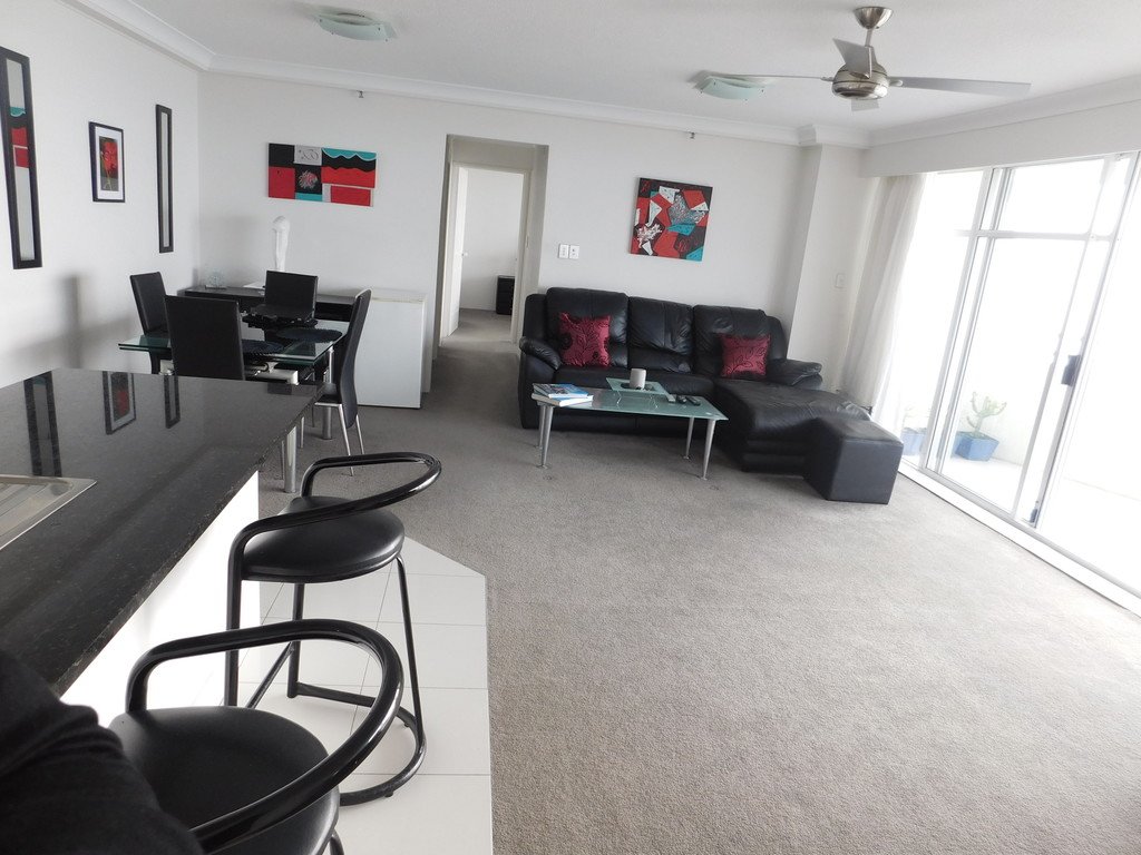 Unit 14B/3 Second Avenue BURLEIGH HEADS 6
