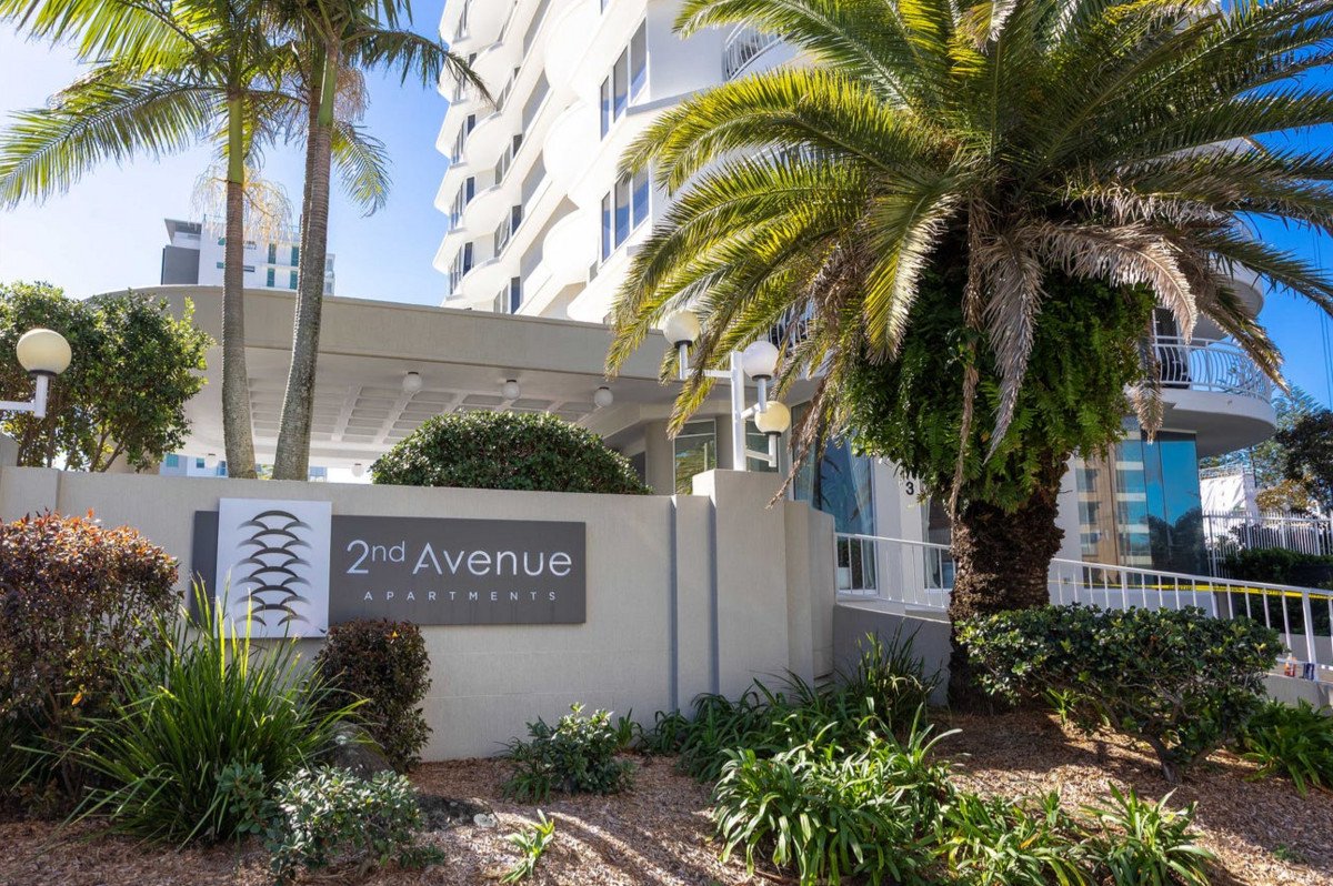Unit 14B/3 Second Avenue BURLEIGH HEADS 2