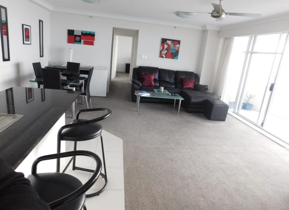 Unit 14B/3 Second Avenue BURLEIGH HEADS 3