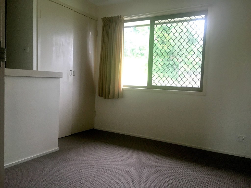 Unit 1/5 Barnes Place CANNONVALE 8