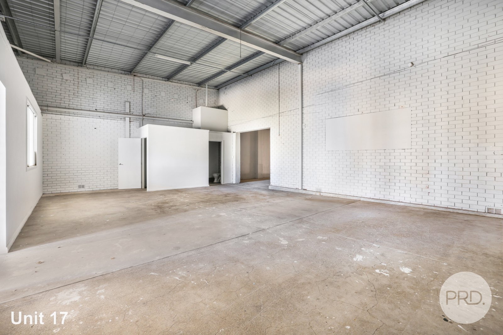 Unit 17/84-92 Barnes Street TAMWORTH 6