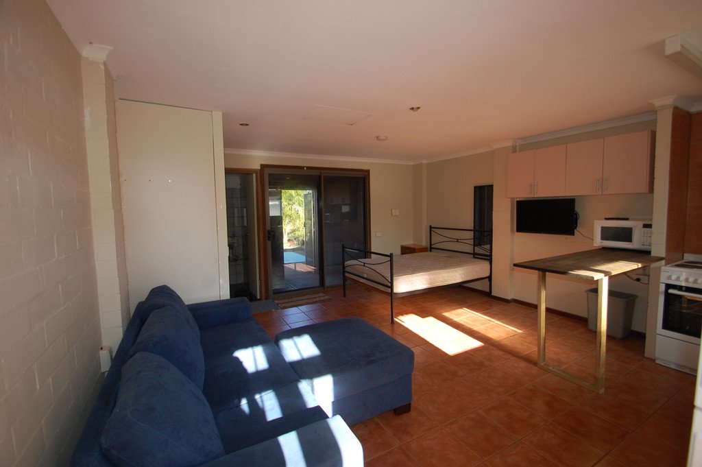 Unit 187/122 Port Drive CABLE BEACH 6