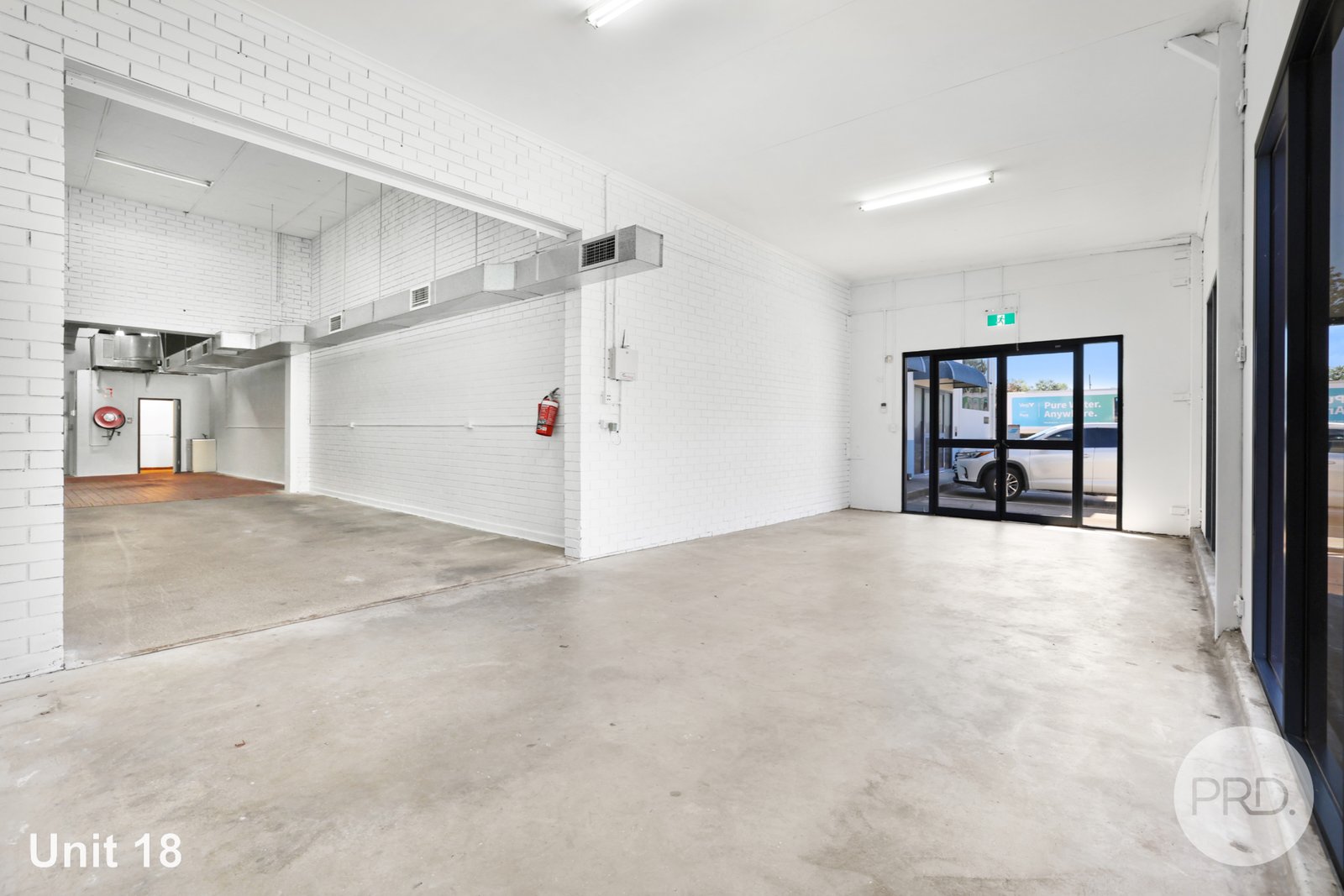 Unit 18/84-92 Barnes Street TAMWORTH 4