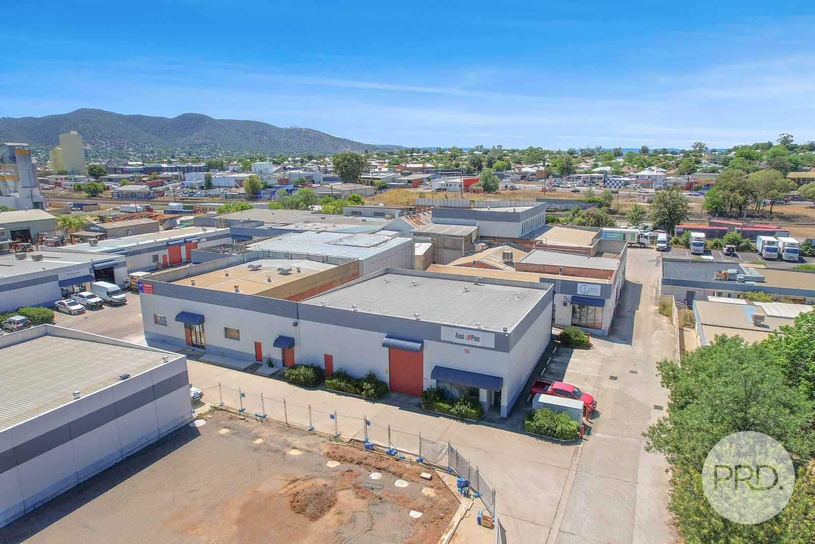 Unit 18/84-92 Barnes Street TAMWORTH 13