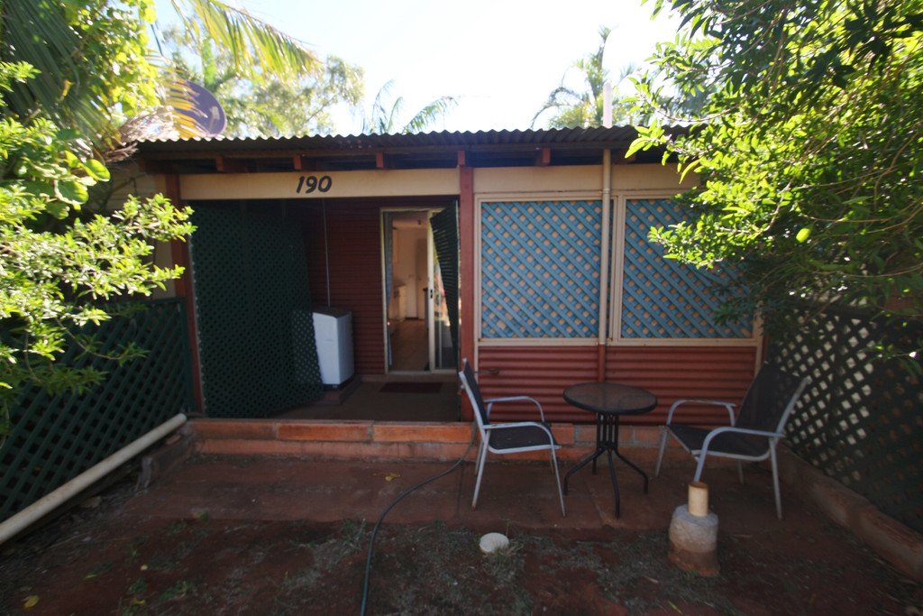 Unit 190/122 Port Drive BROOME 2