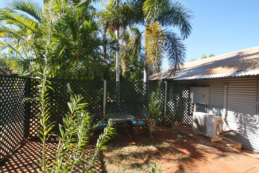Unit 190/122 Port Drive BROOME 10
