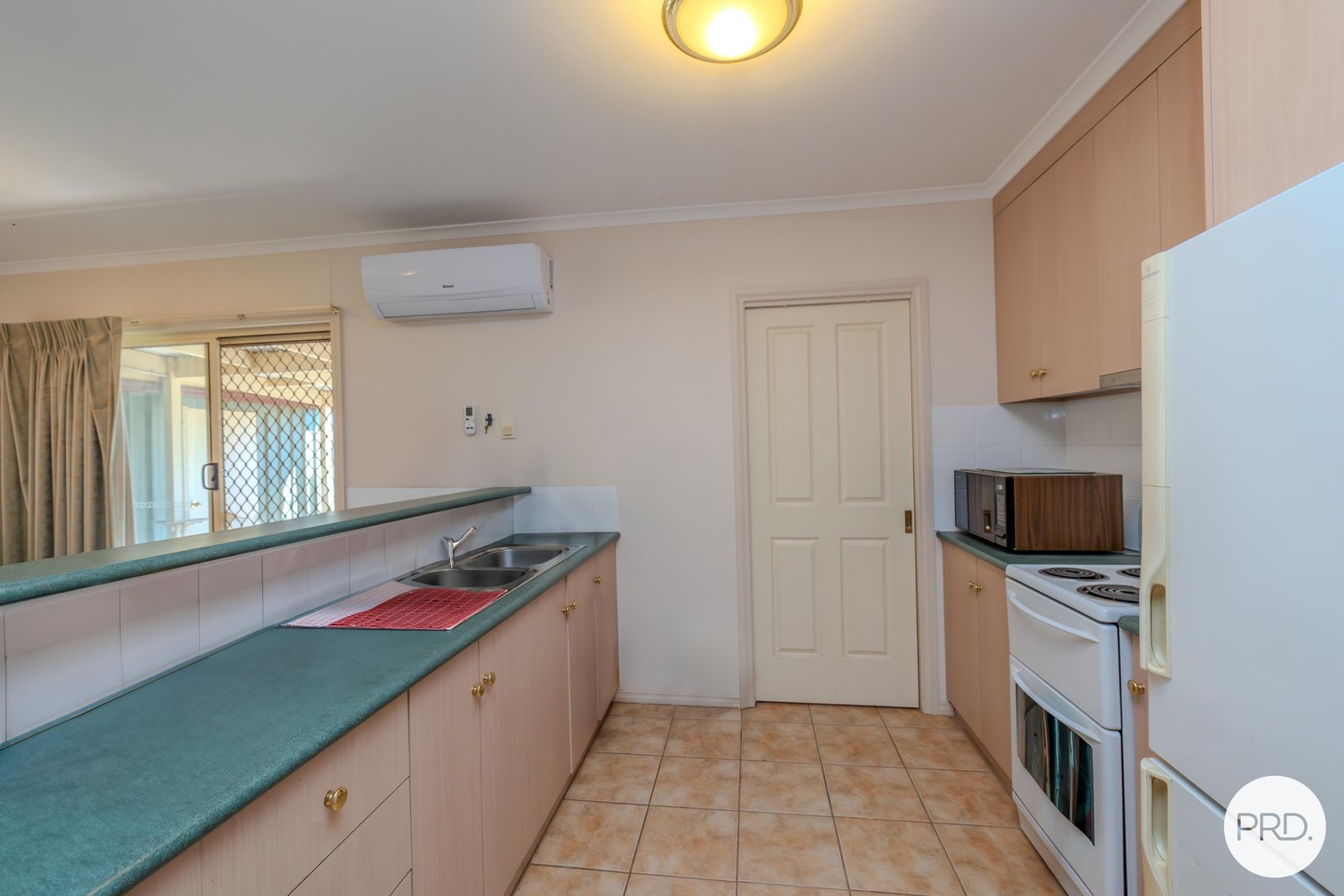 Unit 2, 125 Commercial Street MERBEIN 7