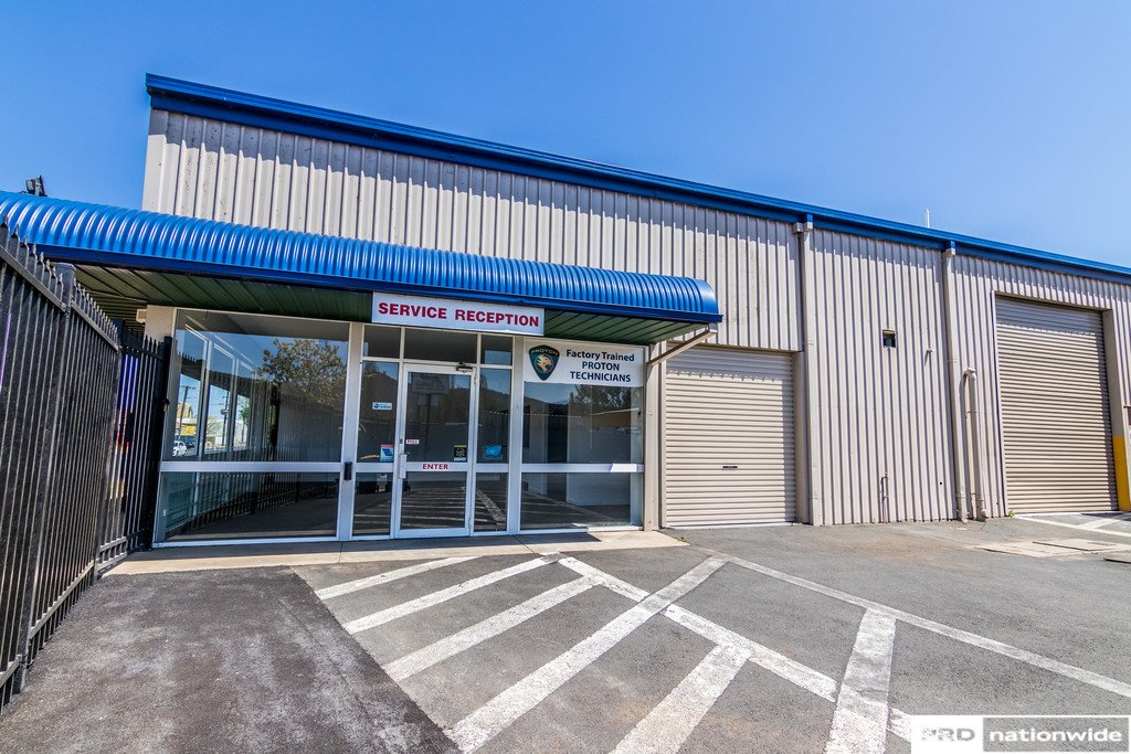 Unit 2, 20 Crown Street TAMWORTH 1
