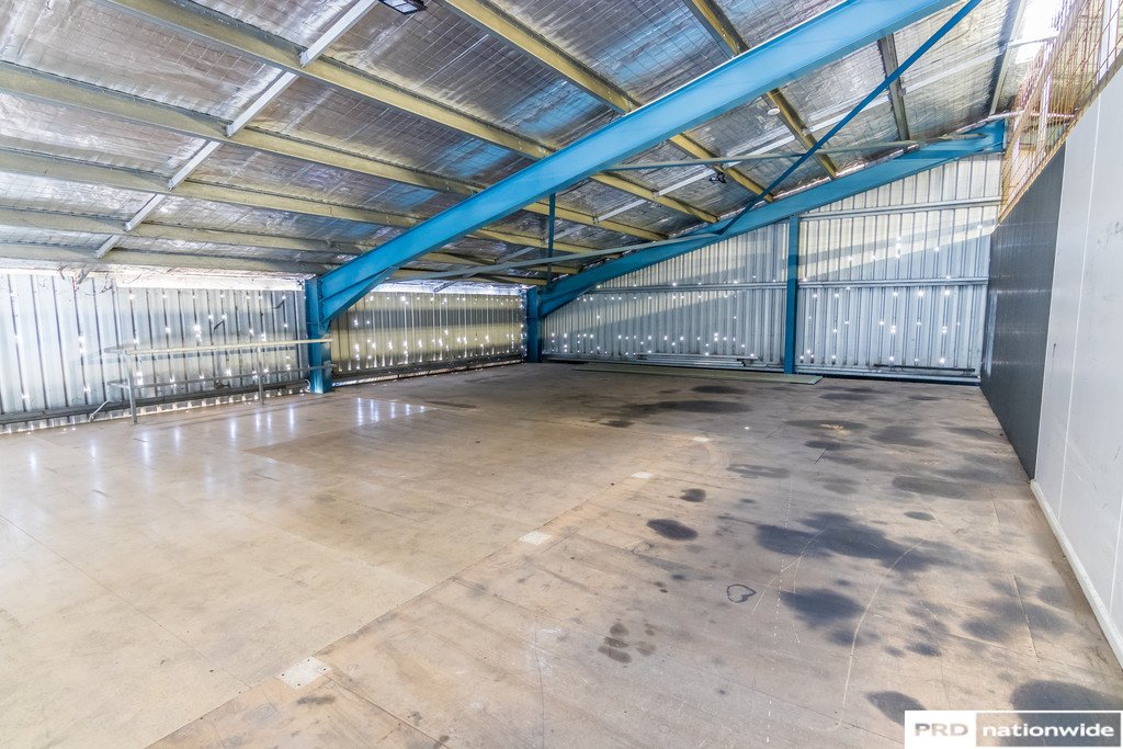 Unit 2, 20 Crown Street TAMWORTH 4